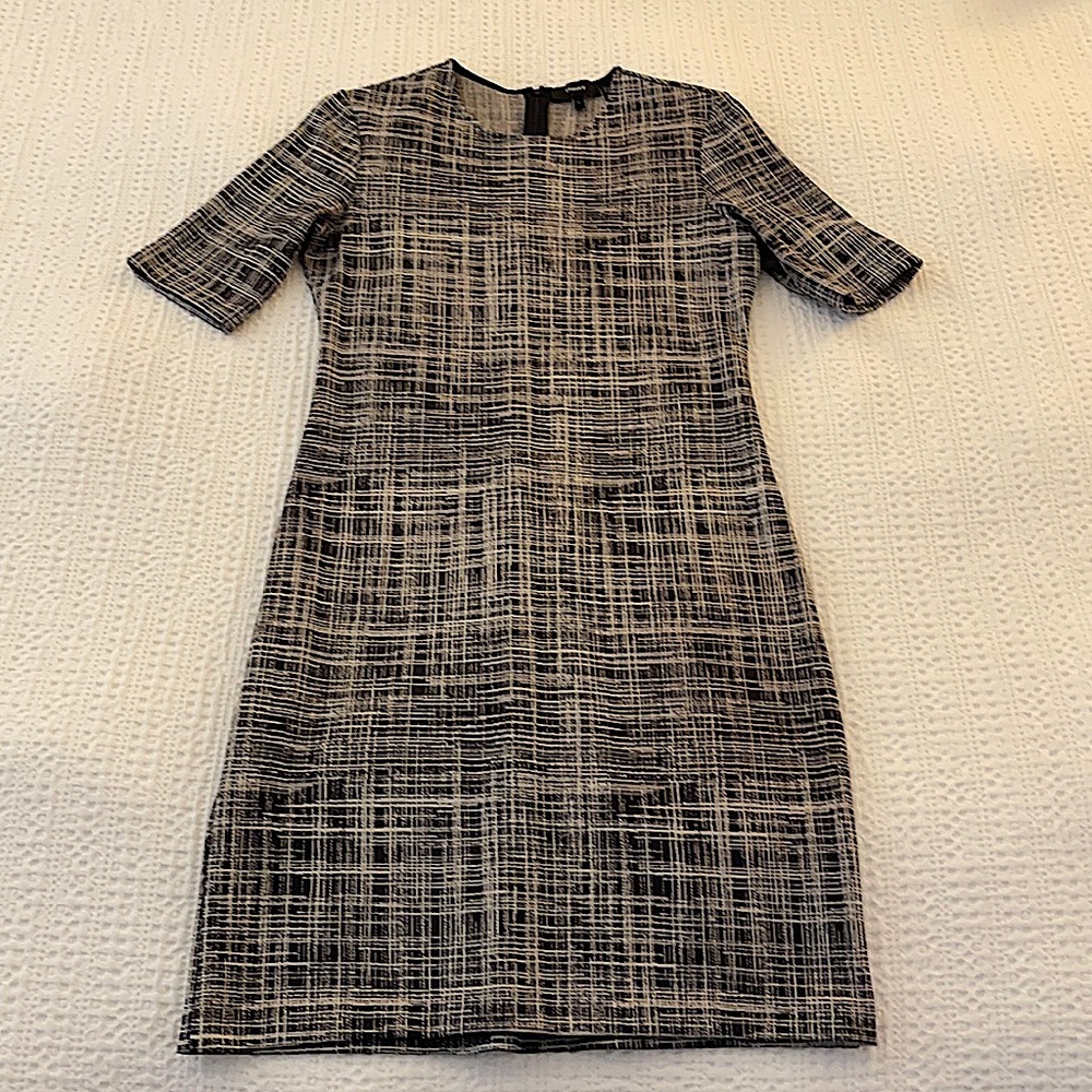 Theory Sheath Dress - Size 2 - Black & White Contemporary Pattern